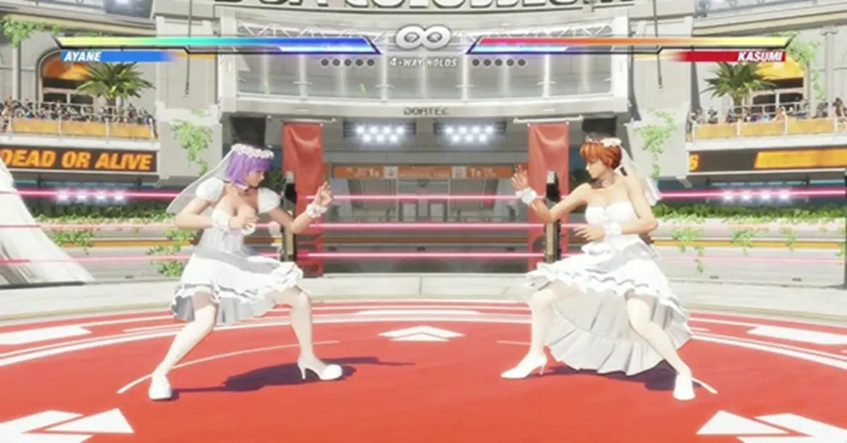 Kasumi und Ayane stehen sich in einer hell erleuchteten Arena in Dead or Alive 6 Last Round gegenüber