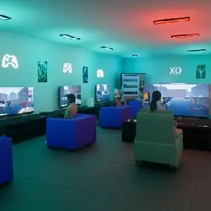 Gaming Cafe Simulator – Kunden