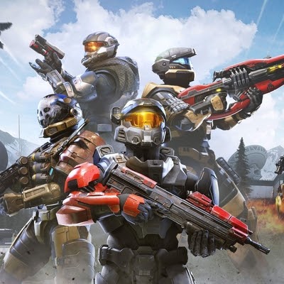 Halo Infinite und Master Chief landen im Stadion auf Pelikan