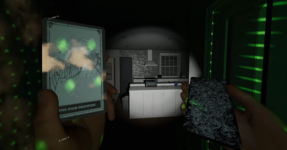 Die ikonische neue Jagdausrüstung von Phasmophobia in einem schwach beleuchteten Raum