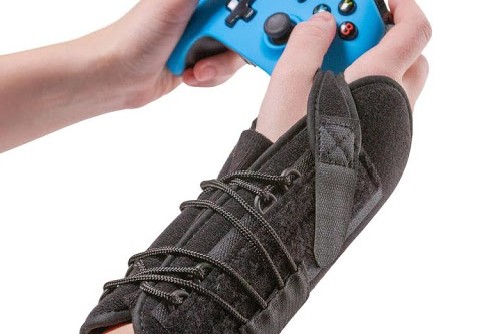 Gamer wrist brace